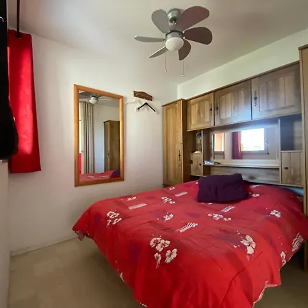 Sol-y-days Californie, Confortable 4 Personnes A 300m De La Apartmán Le Grau-du-Roi